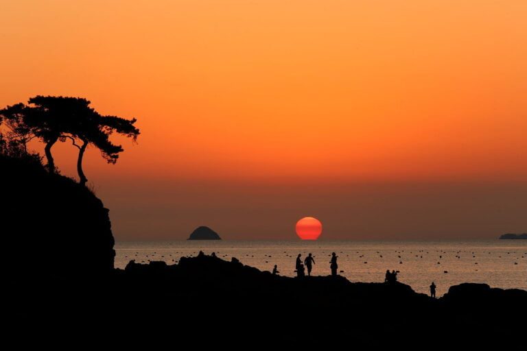 byeonsan peninsula, sol island, sunset