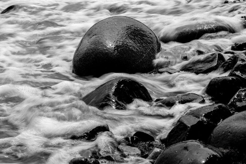 ocean, beach, the sea crashes